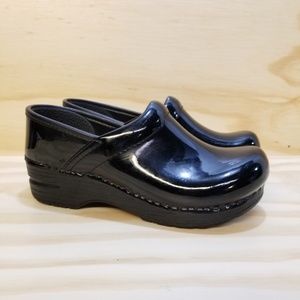 Kids Dansko Size Eur 33